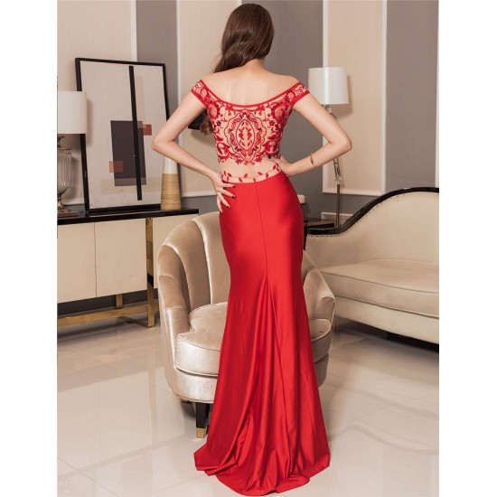 Plus Size  Red Gorgeous Off Shoulder Embroidery Evening Dress