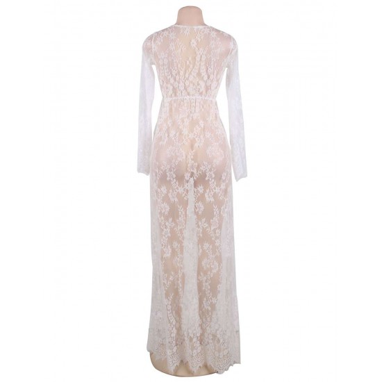 Plus Size White Delicate Lace Long Sleepwear Gown